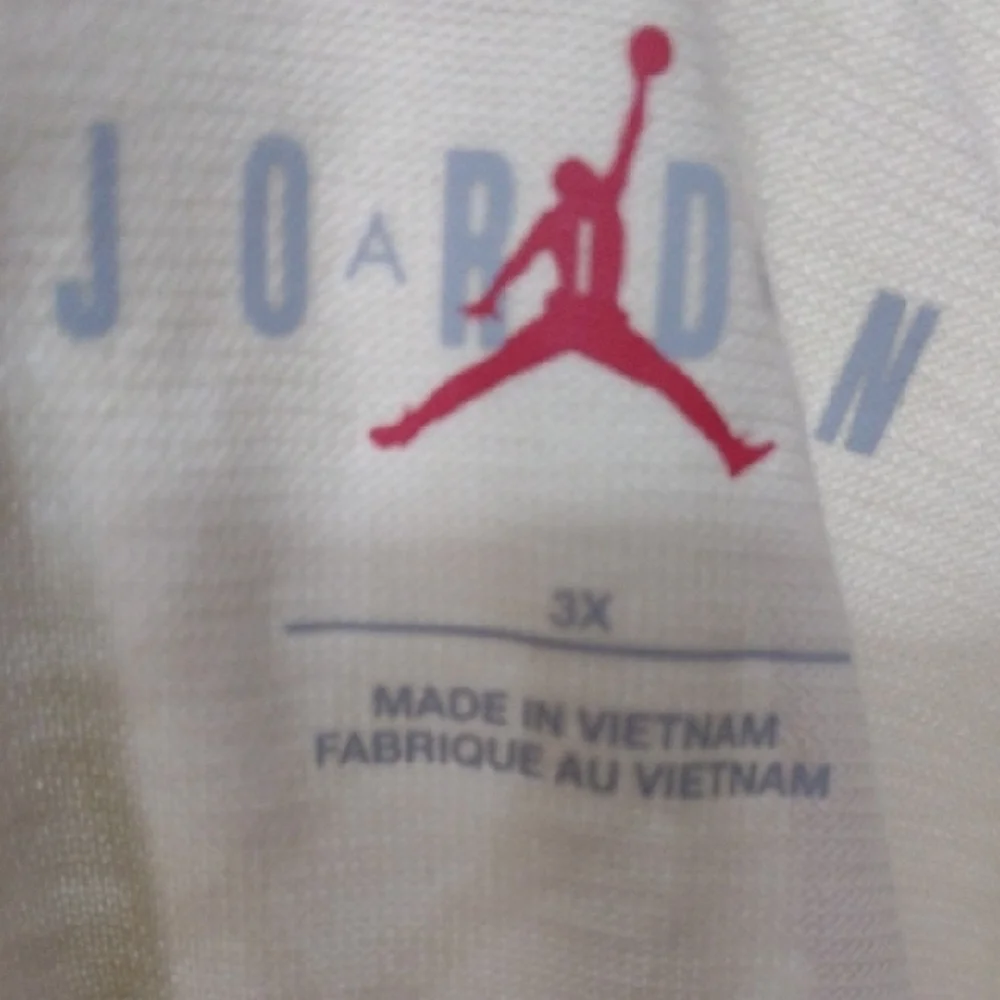 Cream Graphic T-Shirt with Logo - Picture 4 of 4